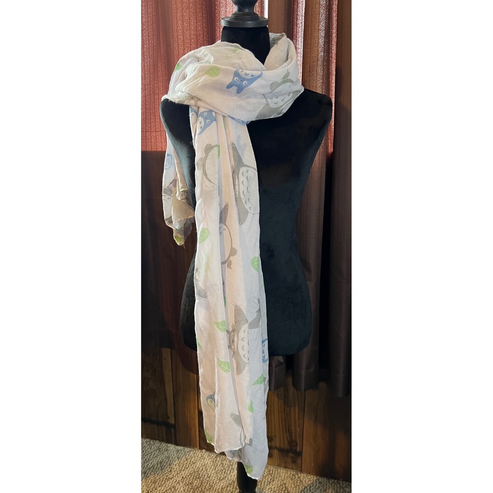 Studio Ghibli My Neighbor Totoro Scarf Hot Topic Bioworld White Tossed Pattern